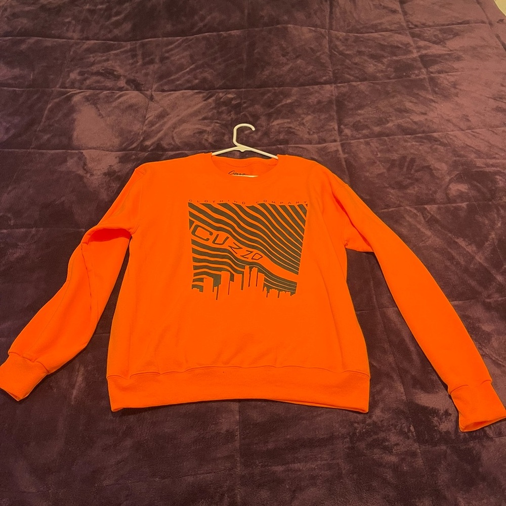 Cuzzo sweater